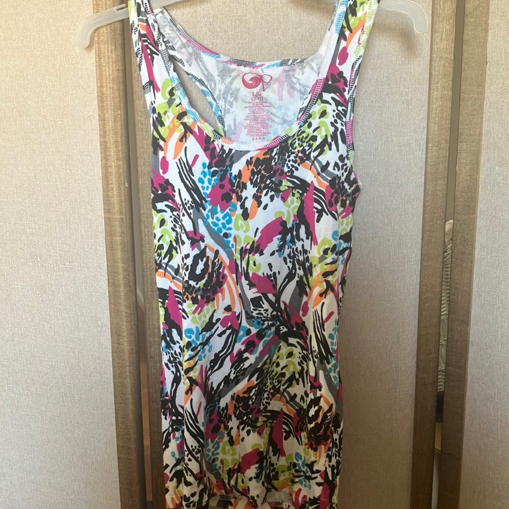 FINAL MARKDOWN OP junior Pink and Blue Graphic Tank Top large